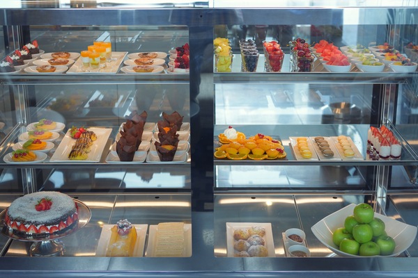 Scenic Luxury Cruises & Tours Scenic Azure River Café.jpg